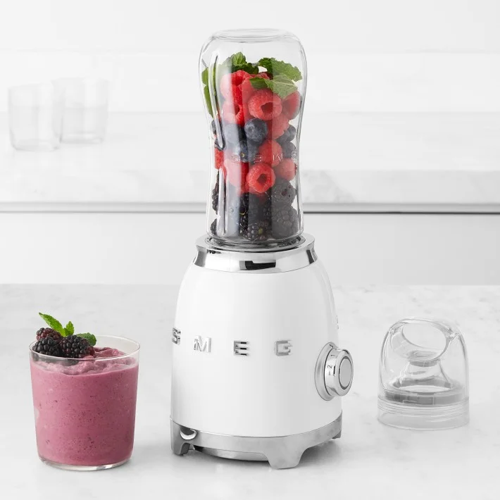 Personal blender for making zero waste smoothies