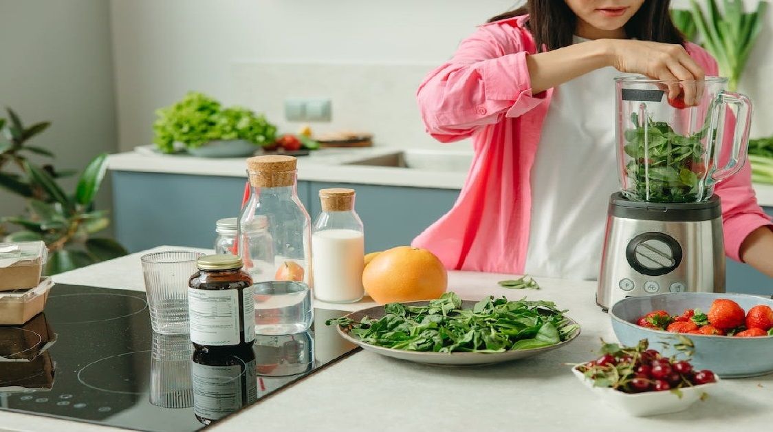 How to Buy a Blender for Baby Food: A Parent’s Guide